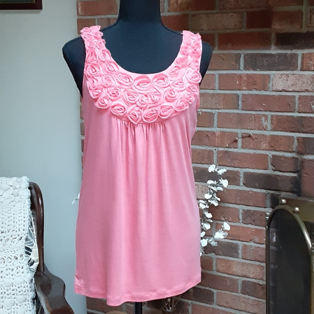 Kenar Sleeveless Peach-colored Tank Top